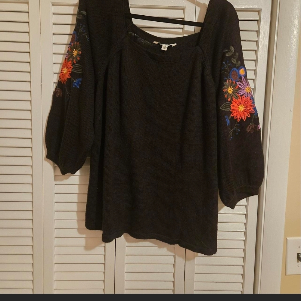 The Pioneer Woman Black Knit Top